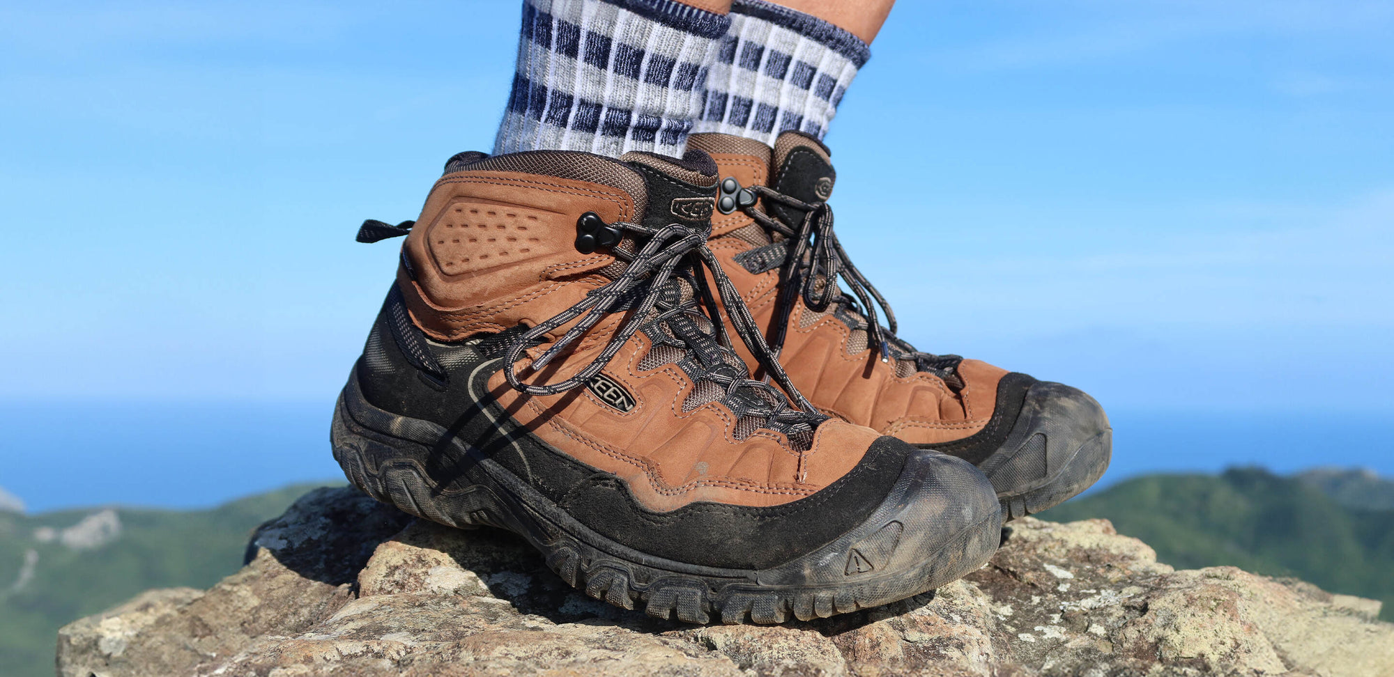 プロダクトレビュー：ターギーシリーズの最新作、<br>トレイル歩きにもってこいの<br>『ターギーⅣミッド ウォータープルーフ』がついに登場！