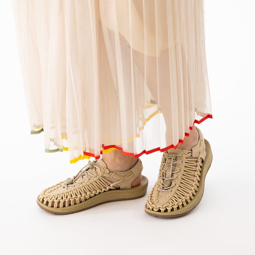 本日まで！【新品未使用】KEEN UNEEK W SAFARI ウィメンズ ユニーク | ユニーク | KEEN公式オンラインストア