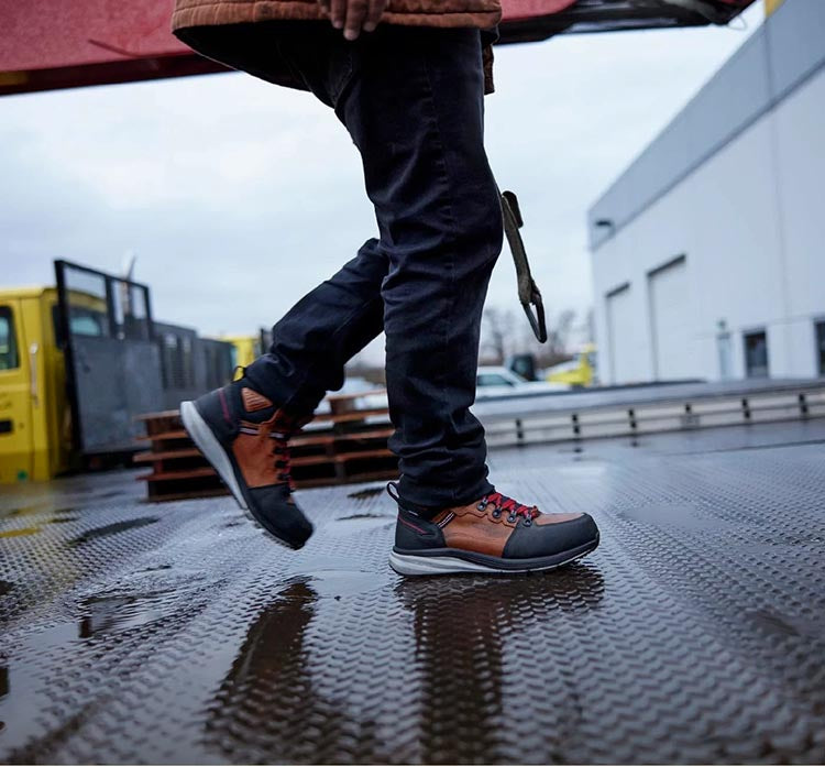 Waterproof Work Boots/Sneakers - Red Hook | KEEN公式