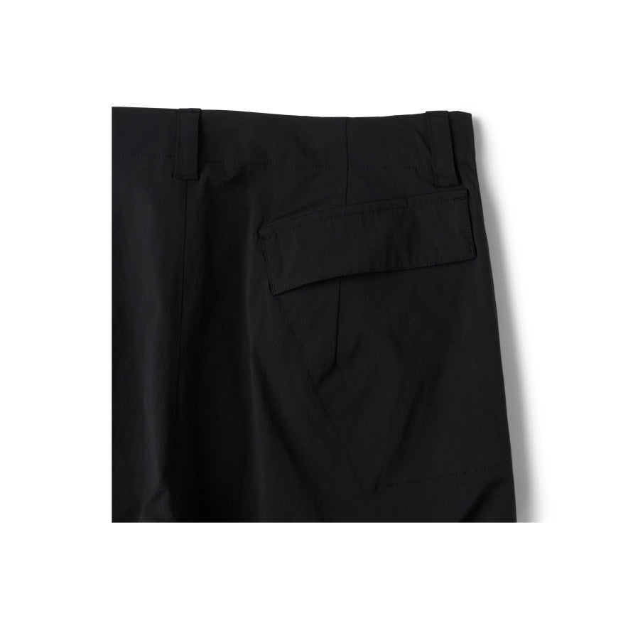 ナイロン ストレート パンツ | Black | KEEN公式オンラインストア
