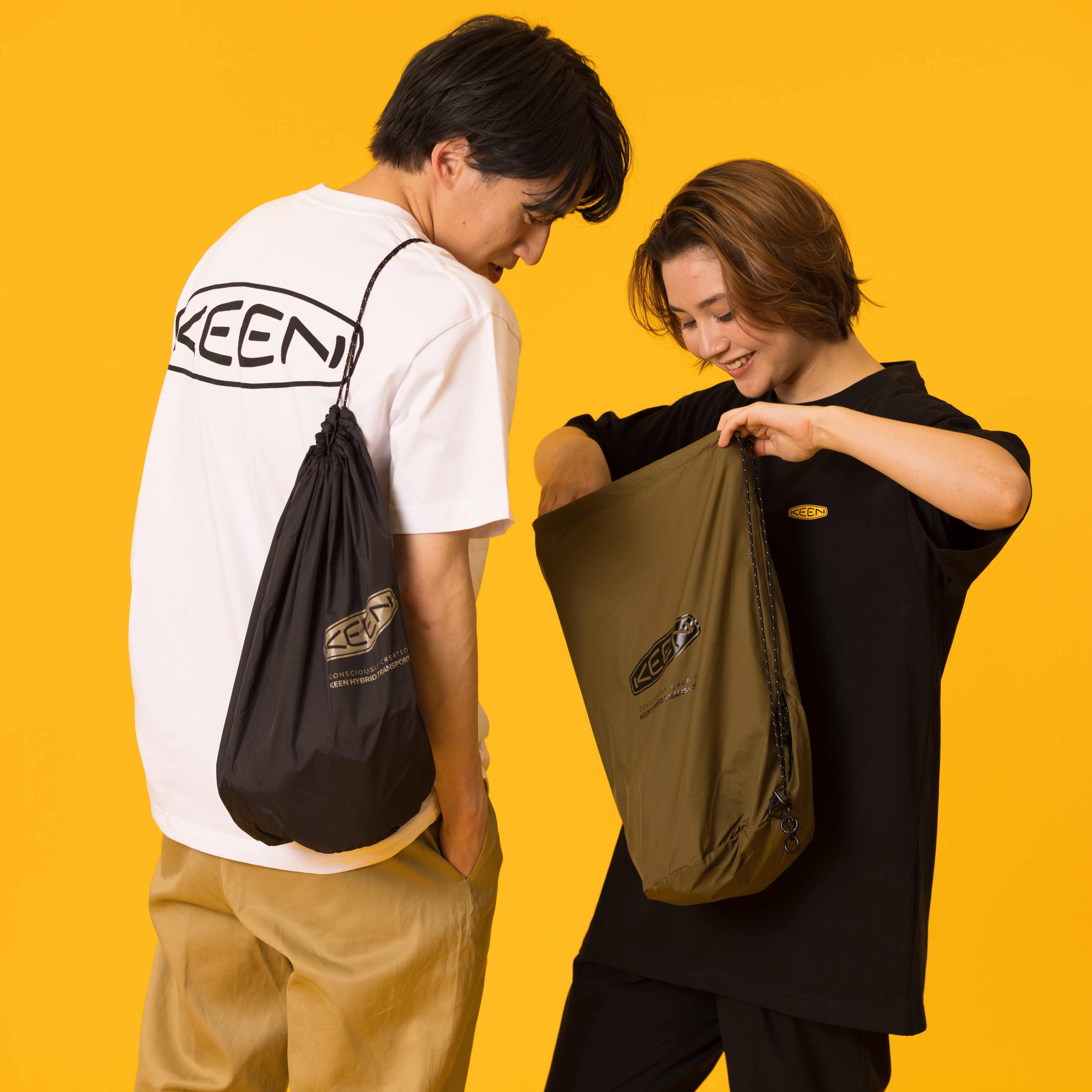 ユニセックス ティーシャツ | オーシーアールピー シーアンドビー ロゴ