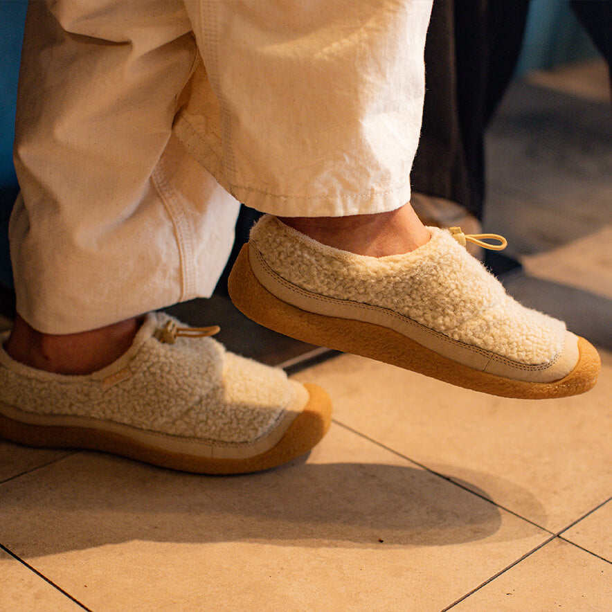 ウィメンズ スリッポン | ウィメンズ ハウザー スリー スライド | KEEN