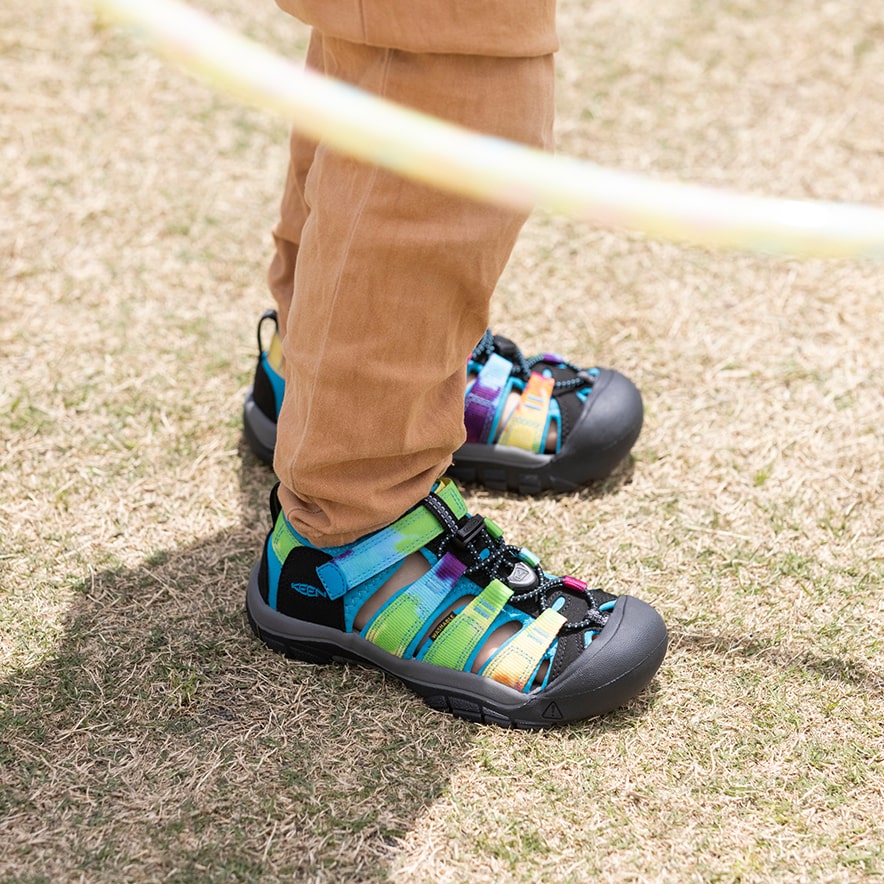 リトルキッズ サンダル | ニューポート エイチツー × Smokey Bear