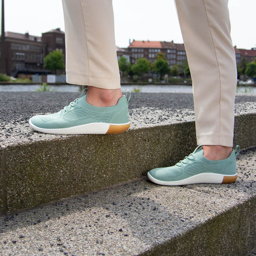 ウィメンズ スニーカー Ι ケーエヌエックス ニット レース | KEEN公式