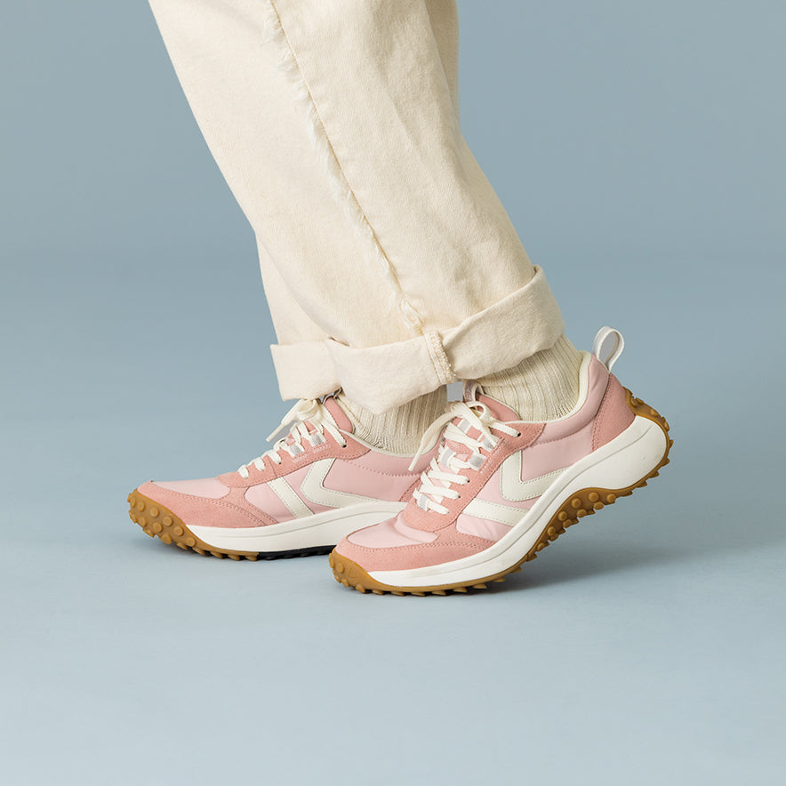 ウィメンズ スニーカー | ケーエス エイティーシックス | KEEN公式