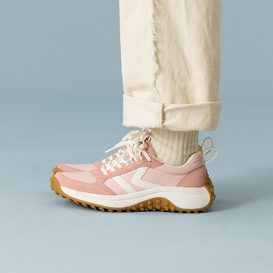 ウィメンズ スニーカー | ケーエス エイティーシックス | KEEN公式