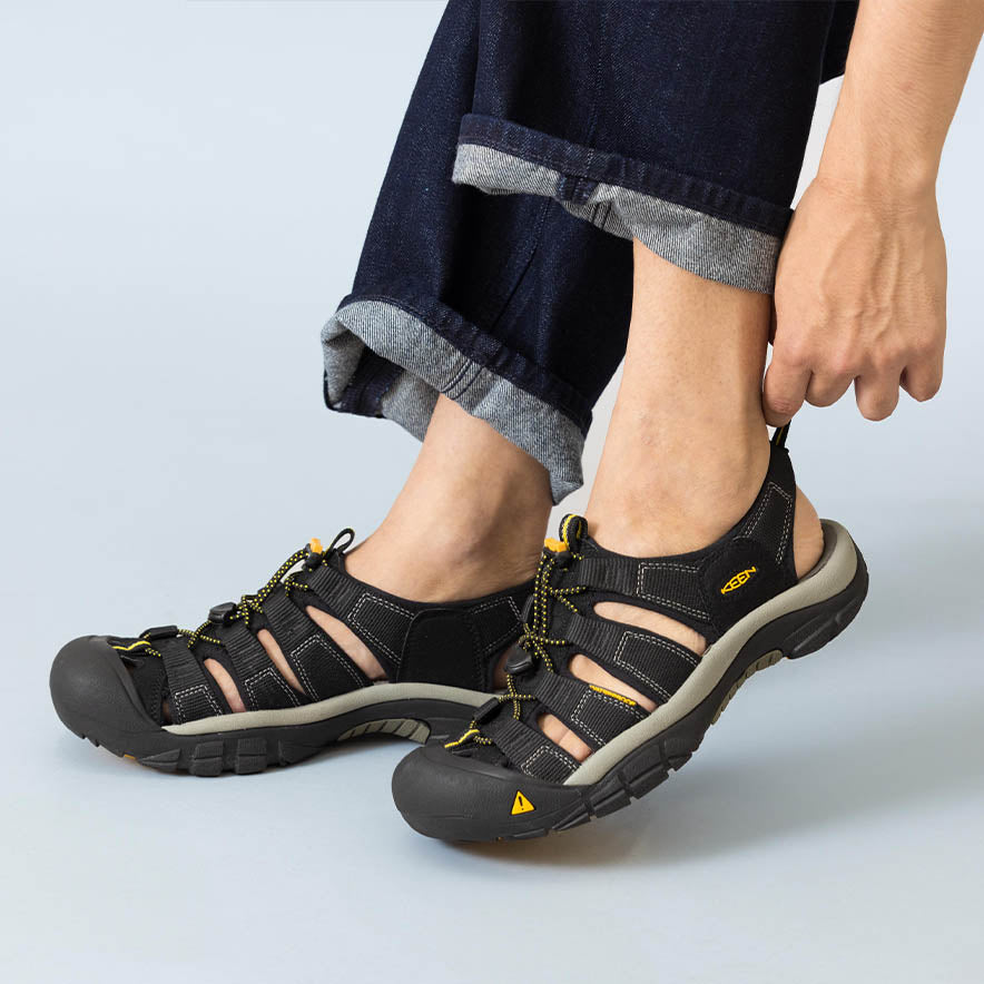 正規品 ほぼ未使用 キーン ニューポート エイチツー H2 28.5 メンズ KEEN キーン NEWPORT H2 ニューポート エイチツー メンズ