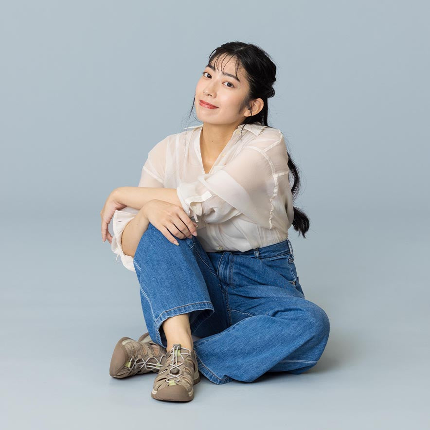 ウィメンズ サンダル | ウィスパー | KEEN公式オンラインストア