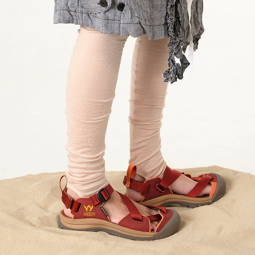 【2月】＊kina＊ ウィメンズ ゼラポート ツー KEEN x OPEN YY | Open Yy Burnt Henna