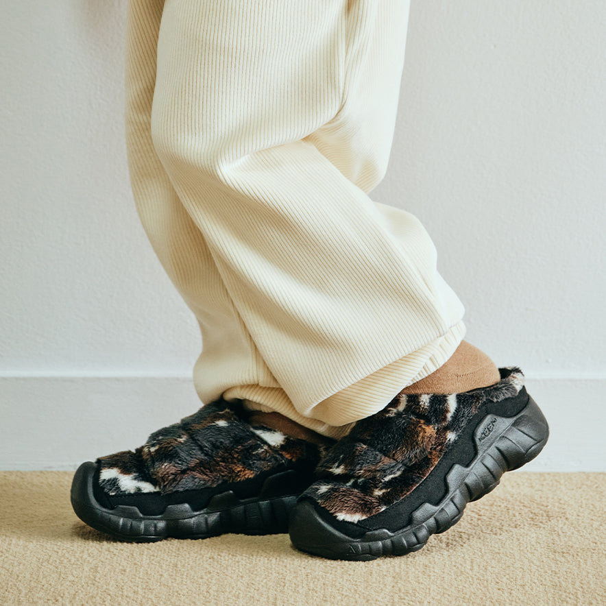 ビッグキッズ ハイパウザー ラップ | Black/Java | KEEN公式オンライン
