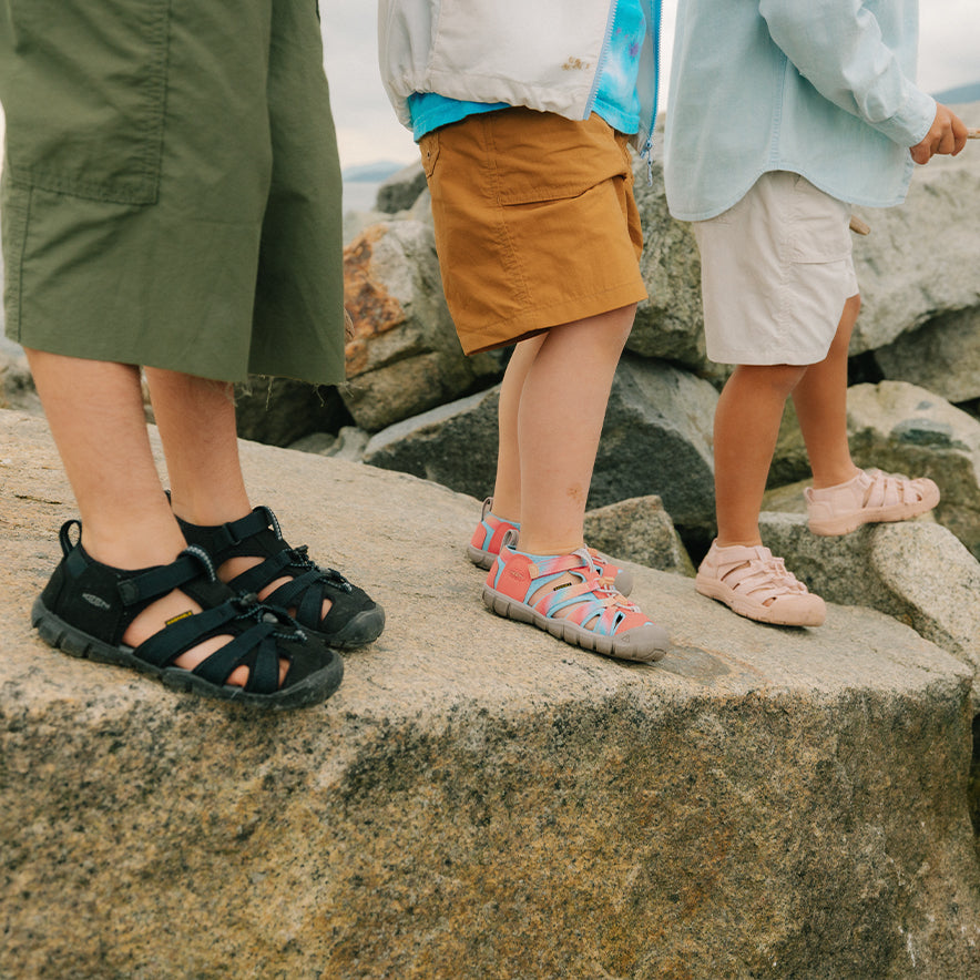 ビッグキッズ シーキャンプ ツー シーエヌエックス | Pink Gold | KEEN