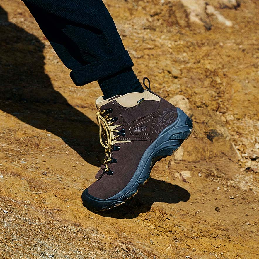 メンズ ピレニーズ ハイキングシューズ KEEN x MOUNTAIN RESEARCH