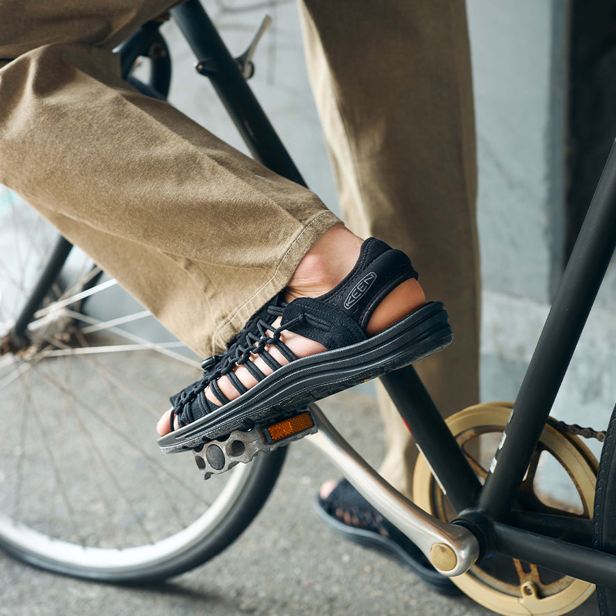 【室内試着のみ】KEEN UNEEKEVOサンダル　サイズ27.5cm 室内試着のみ】KEEN UNEEKEVOサンダル サイズ27.5cm 【公式通販】