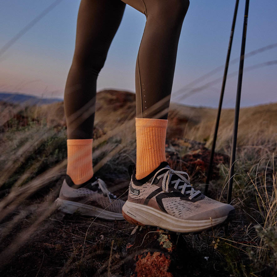 ウィメンズ トレイルランニングシューズ | シーク | KEEN公式