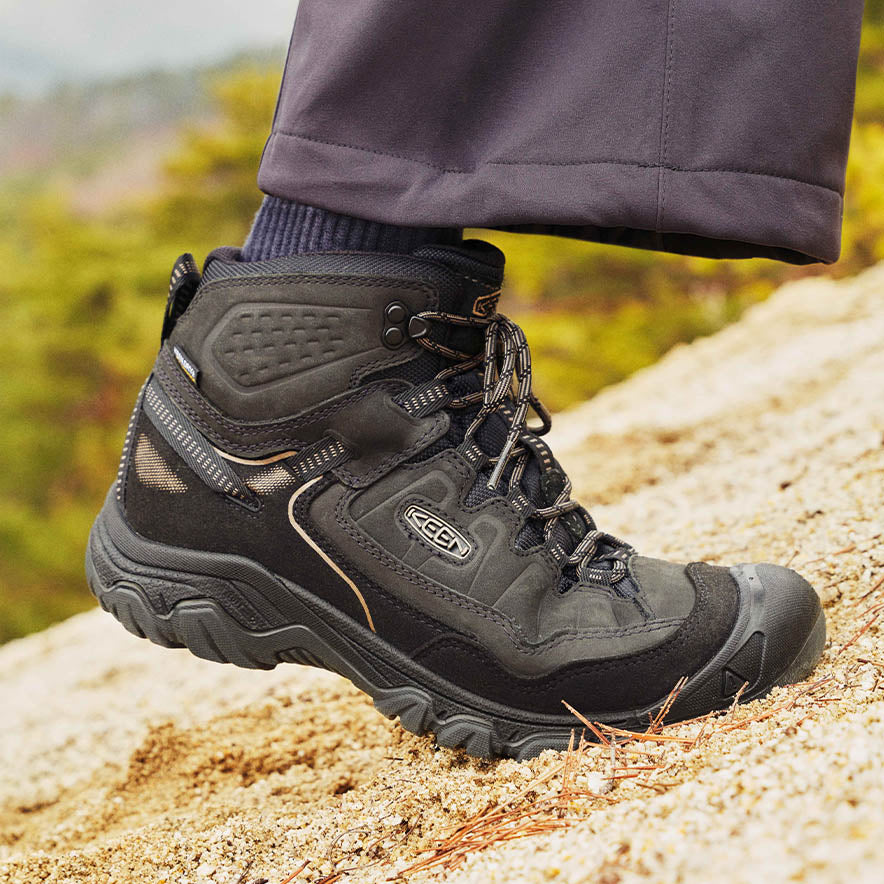 メンズ 防水ハイキングシューズ | ターギー フォー ミッド