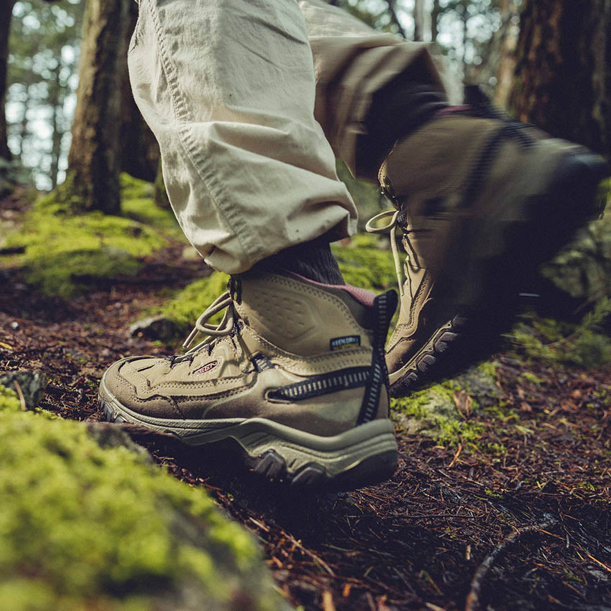 ウィメンズ 防水ハイキングシューズ Ι ターギー フォー ミッド