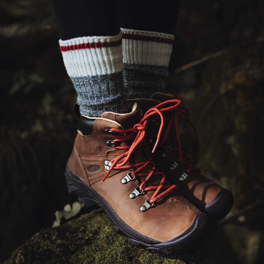 ウィメンズ ハイキングシューズ | ピレニーズ | KEEN公式オンラインストア