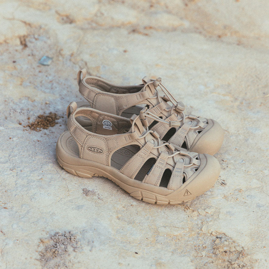 ウィメンズ サンダル | ニューポート エイチツー | KEEN公式オンライン