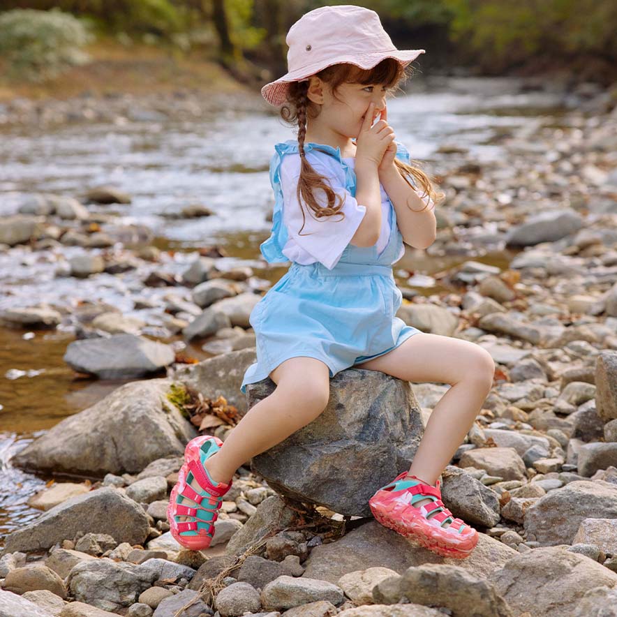 ビッグキッズ サンダル | ハイパーポート エイチツー | KEEN公式