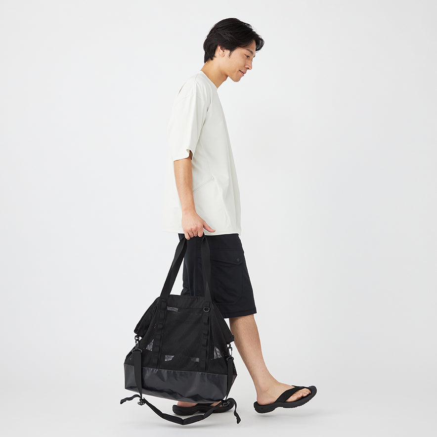 メッシュ ビッグ トート | Black/Black | KEEN公式オンラインストア