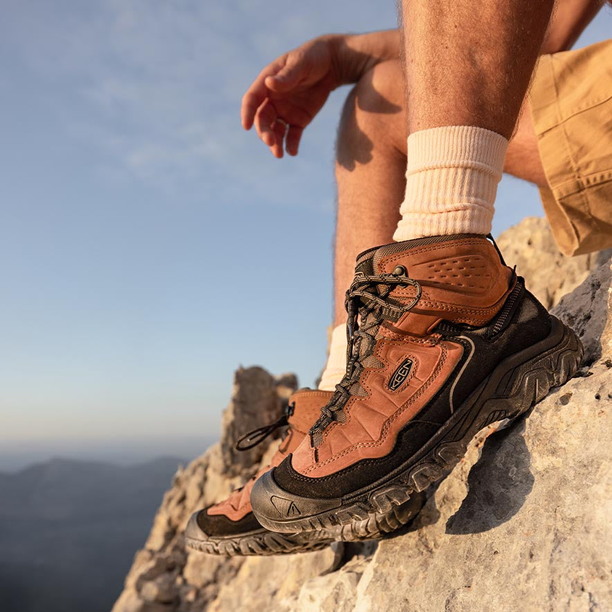 メンズ 防水ハイキングシューズ Ι ターギー フォー ミッド