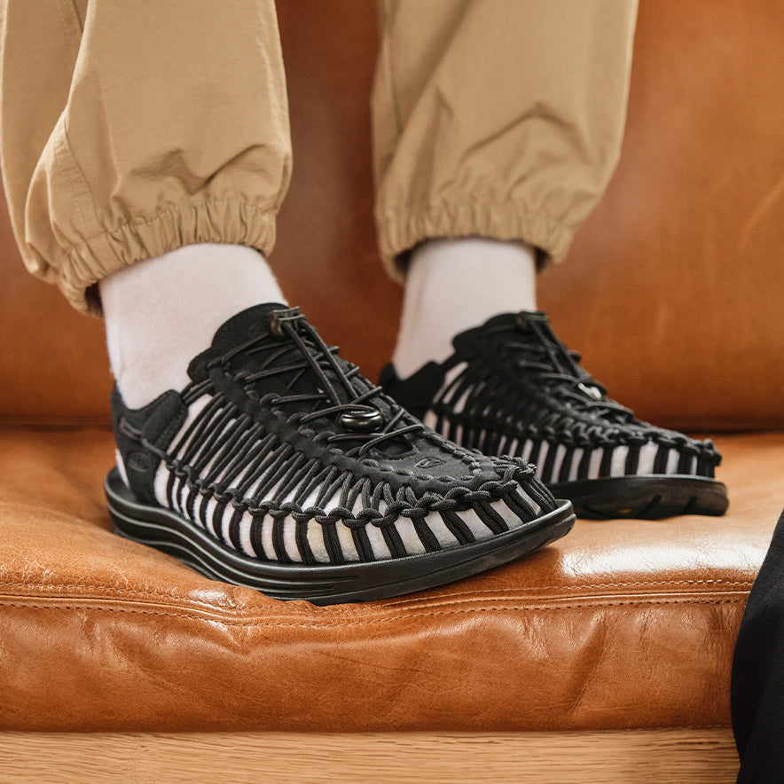 美品　ほぼ新品未使用　keen ユニーク　26㎝　ブラック ウィメンズ ユニーク | ユニーク | KEEN公式オンラインストア