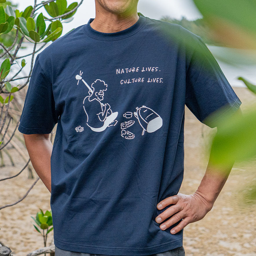 KARA　スンヨン　Tシャツ　紺色　メンズXL　ネイビー　誕生日記念 ユニセックス ティーシャツ | Us 4 ハーベスト マングローブ ティー