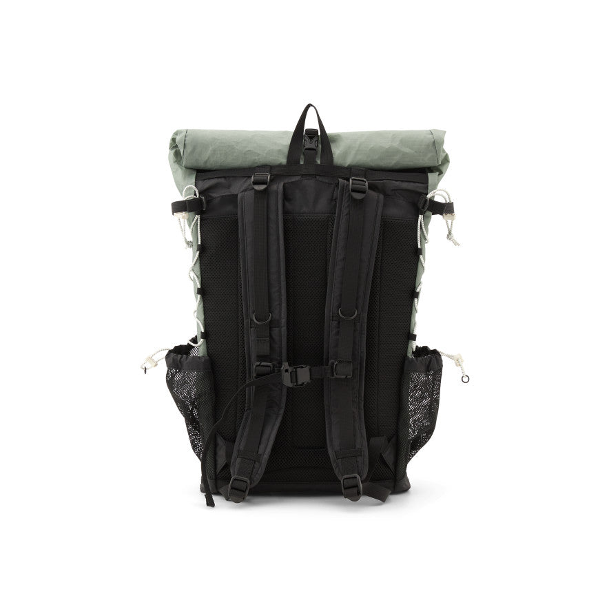 リーブ ノー トレース ナイロン デイパック KEEN x Leave No Trace