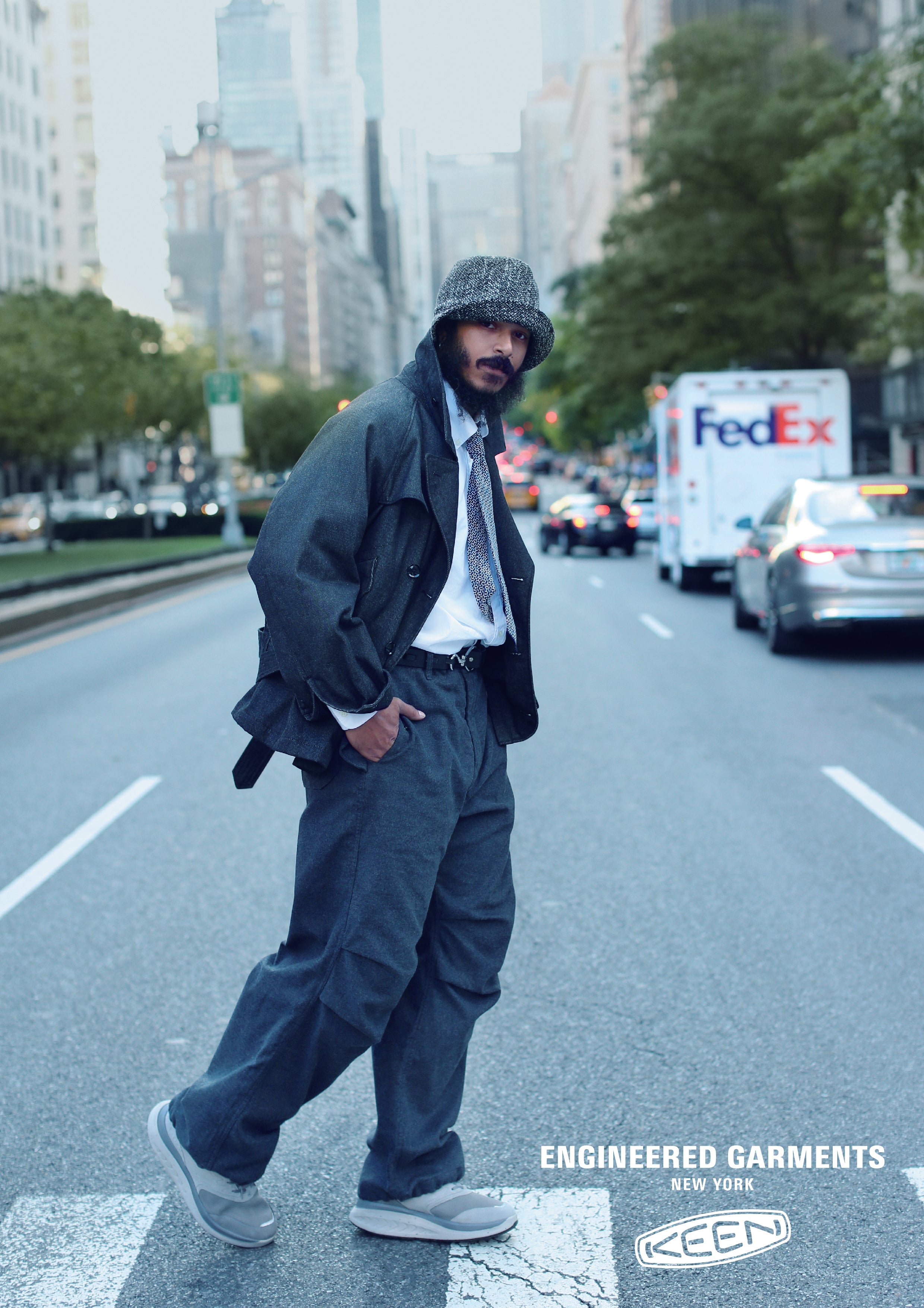 メンズ ダブルケー400 レザー ウォーキングシューズ KEEN x ENGINEERED