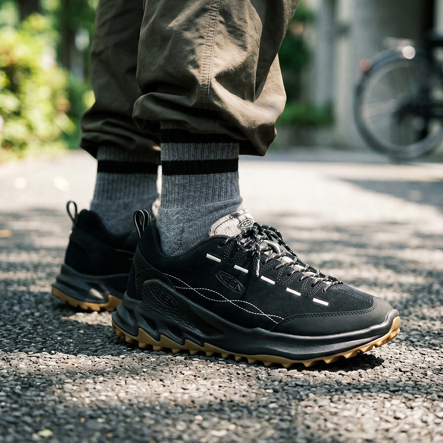 メンズ ジャスパー ザイオニック スニーカー | Black/Birch | KEEN公式