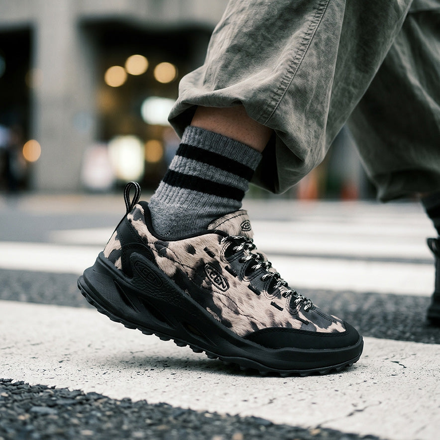 ウィメンズ ジャスパー ザイオニック スニーカー | Cow Black | KEEN