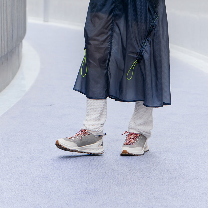 グリッド ブラッシュド レッグ ウォーマーズ | Silver Birch | KEEN