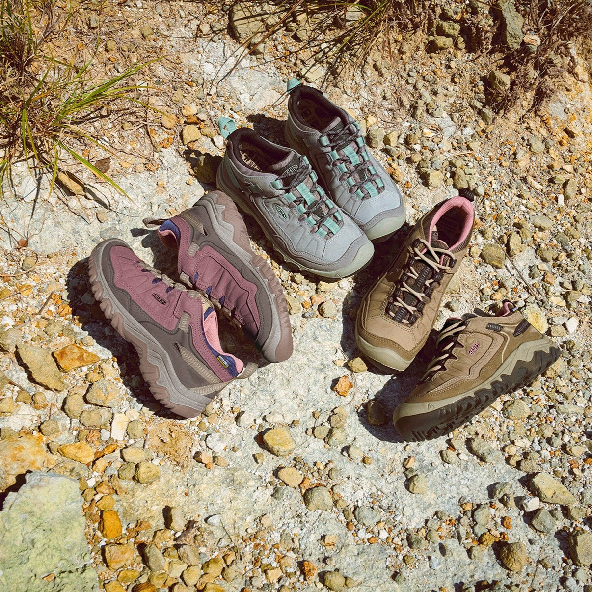 ダナー　ウォーキングシューズ ウィメンズ 防水ハイキングシューズ Ι ターギー フォー ウォーター