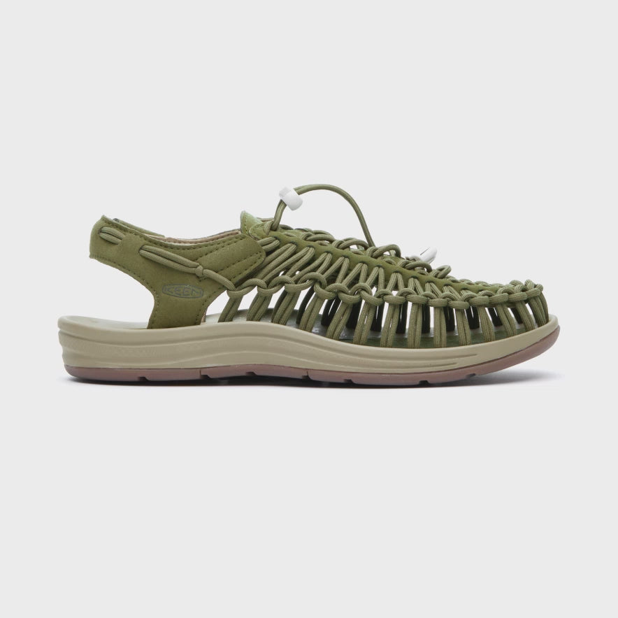 4f6e71624be5498e9b1b546cb96c96