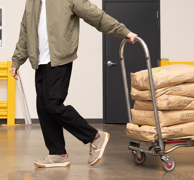 KEEN Utility 防水安全靴 グレー/イエロー 28